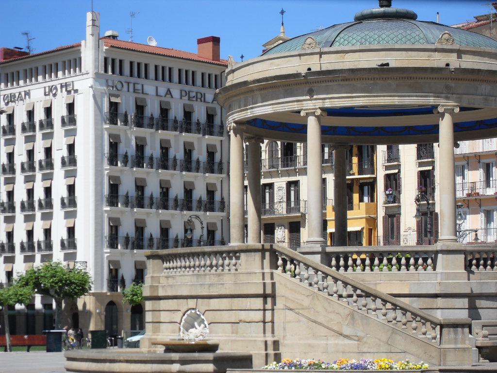 Gran Hotel La Perla Памплона Екстер'єр фото