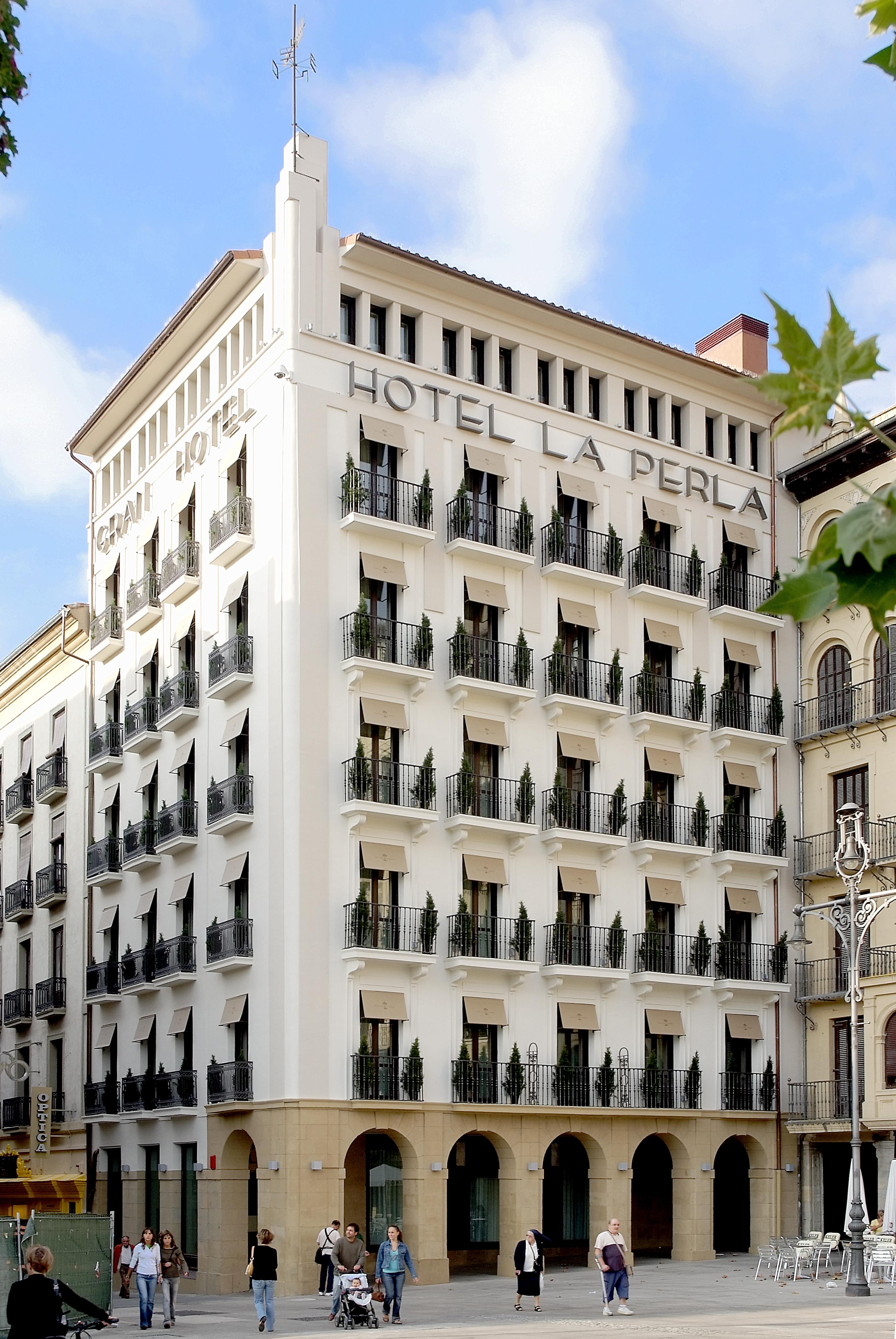 Gran Hotel La Perla Памплона Екстер'єр фото